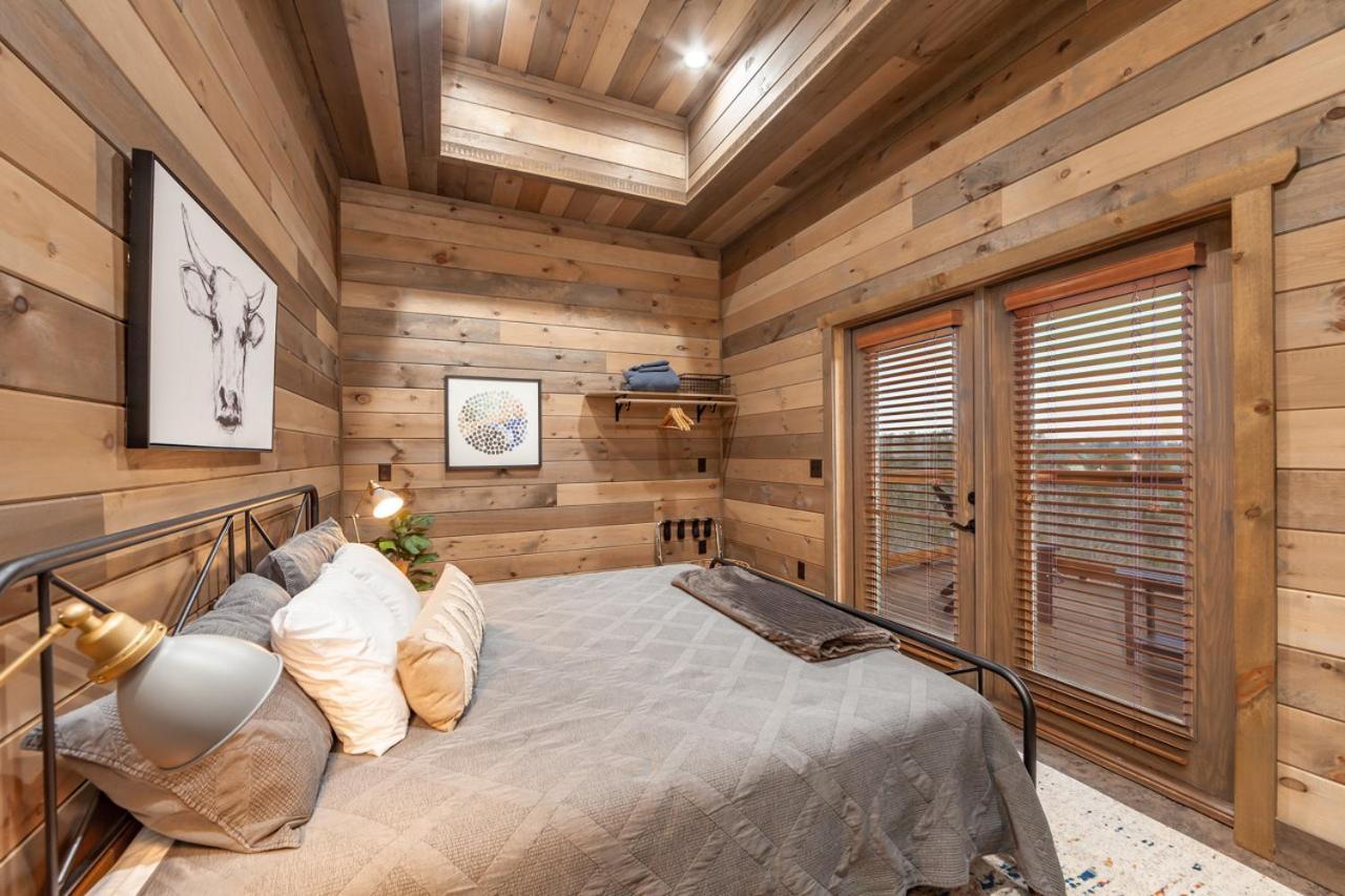 Splash Mountain Pool Hot Tub Theater Game Room เซอเวียร์วีล ภายนอก รูปภาพ